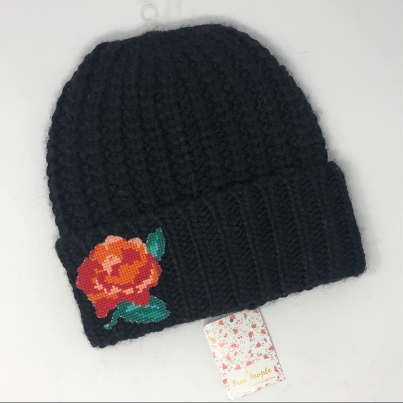 NWT Free People Everything Rosy Black Wool Beanie - Picture 5 of 8